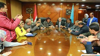 وزيرة الثقافة ومحافظ كفر الشيخ يبحثان ملفات تطوير قصور الثقافة