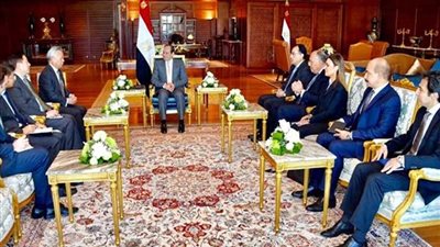 السيسى يلتقى رئيس البنك الآسيوي.. ويؤكد تطلع مصر لمزيد من التعاون