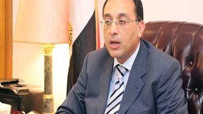 رئيس الوزراء يعقد اجتماعًا مع وفد شركة 