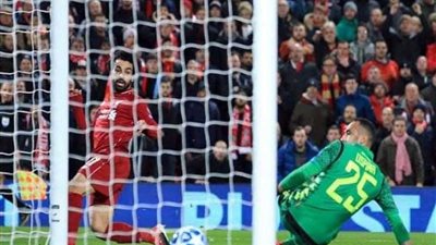 «صلاح» يُسجل هدف تقدم ليفربول على نابولي في دوري الأبطال