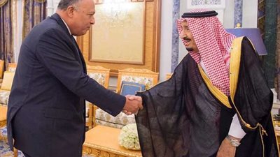 العاهل السعودي يستقبل سامح شكري