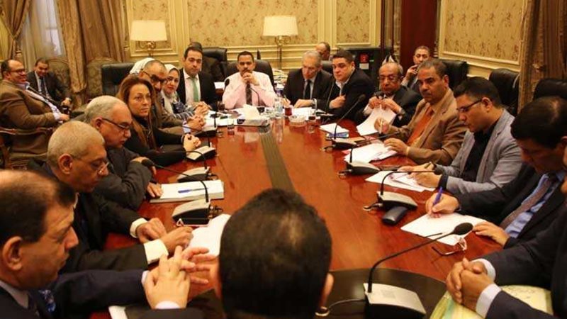 توصيات لجنة الشباب