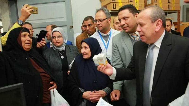 تسليم أول دفعة علاج