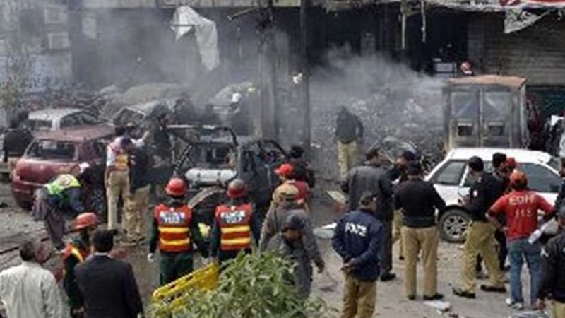 إصابة 6 أشخاص في