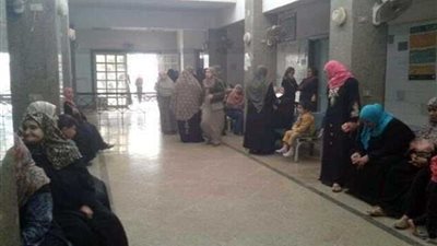 فحص ٥٨٦ ألفًا في 