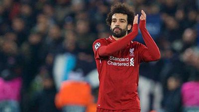 محمد صلاح يحتفل بالتأهل لدور الـ16 بدوري أبطال أوروبا