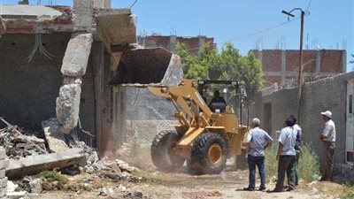 حملات إزالة بعدد من أحياء الإسكندرية لاستعادة الرونق الحضاري للمدينة