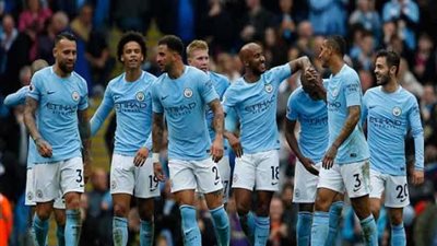 مانشستر سيتي يفوز على إيفرتون 3-1 ويتصدر 
