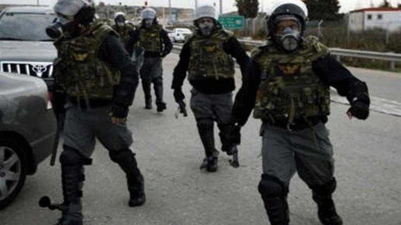 مستعربون يطلقون النار