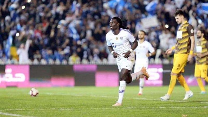 الهلال يفوز على فريق