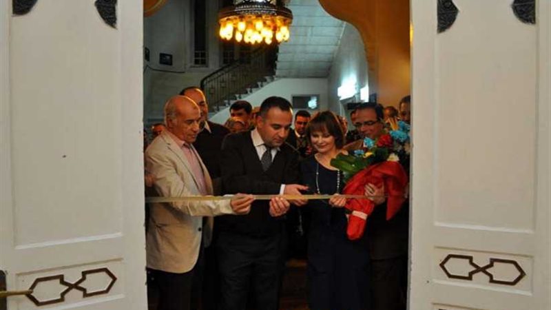 تكاتشينكو: زيارة