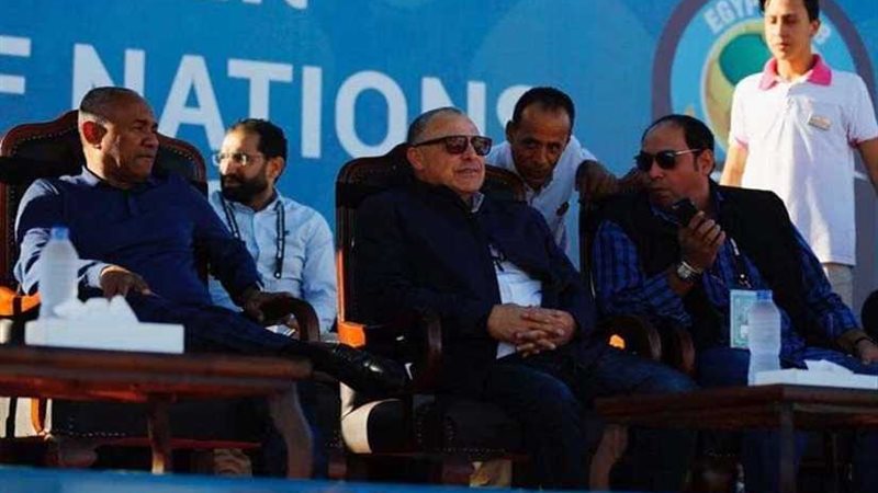 وصول أبوريدة وأحمد