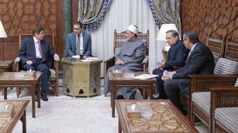 الإمام الأكبر يؤكد