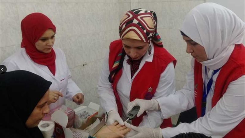 فحص نصف مليون مواطن