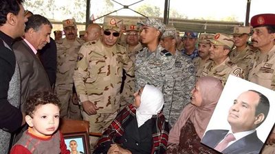 وزير الدفاع يتابع إعداد الطلبة الجدد بالكليات العسكرية