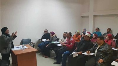 لليوم الرابع.. استمرار التوعية بمخاطر الهجرة غير الشرعية في ثقافي طنطا