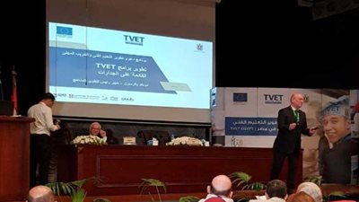 لسد الفجوة في قطاع الصناعة.. TVET يدرب 440 معلمًا و210 مديرين