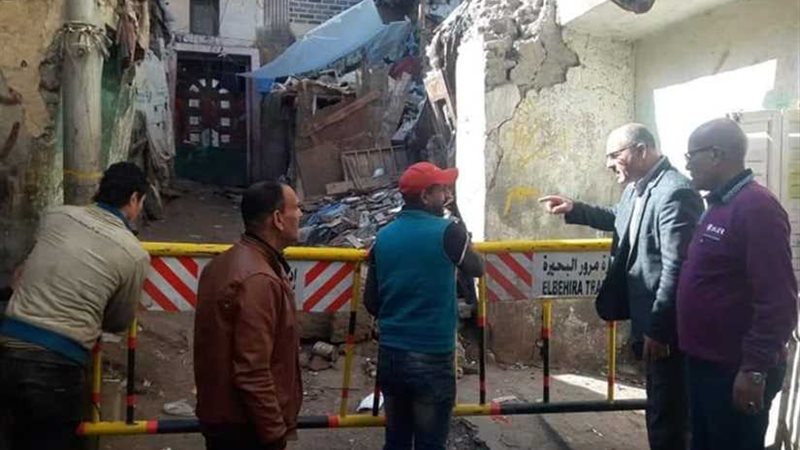 إخلاء العقارات المتصدعة