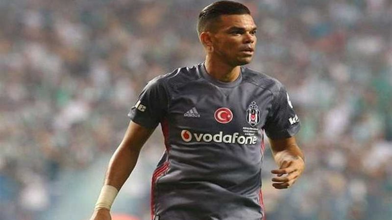 بيبي يقترب من الانضمام