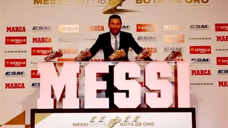 ميسي يحصد جائزة الحذاء