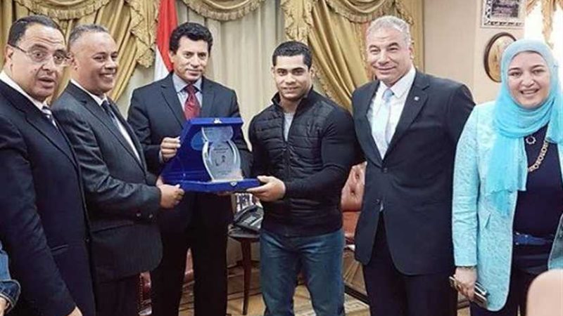 خاص/ وزير الرياضة:
