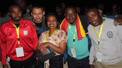 الشباب العربي والإفريقي يزورون 