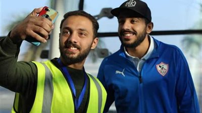 بعثة الزمالك تطير لتشاد على انغام زمالك يا مدرسة 