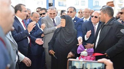 وزير التنمية المحلية يعلن بورسعيد أول محافظة خالية من العشوائيات تمامًا