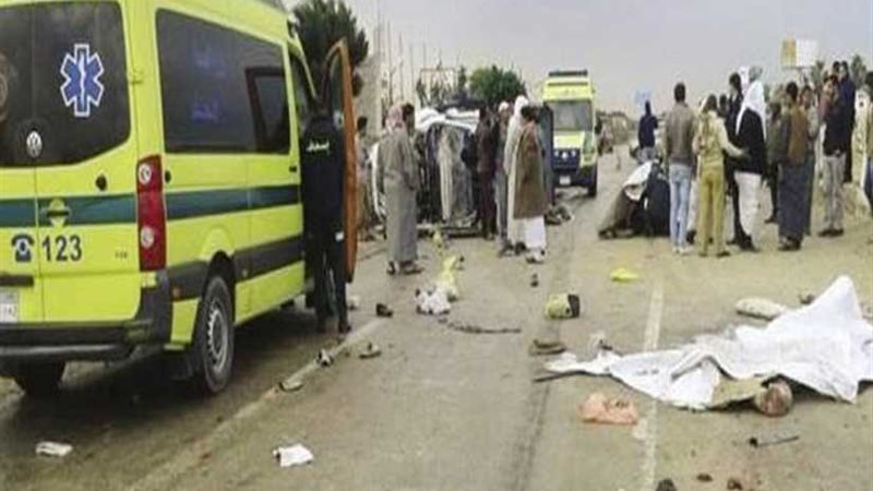 مصرع سائق وإصابة