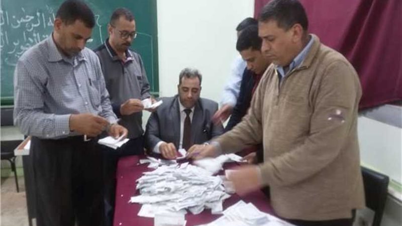 بدء الفرز وتوقعات