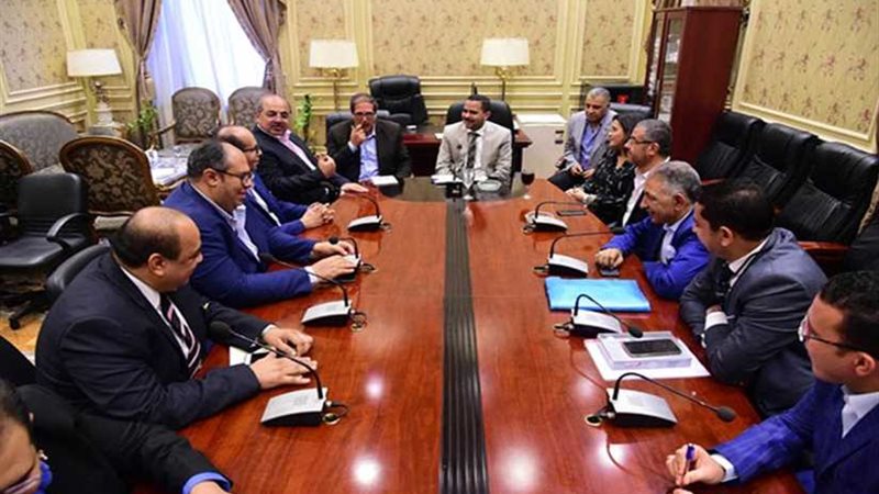 البرلمان يشكل لجنة