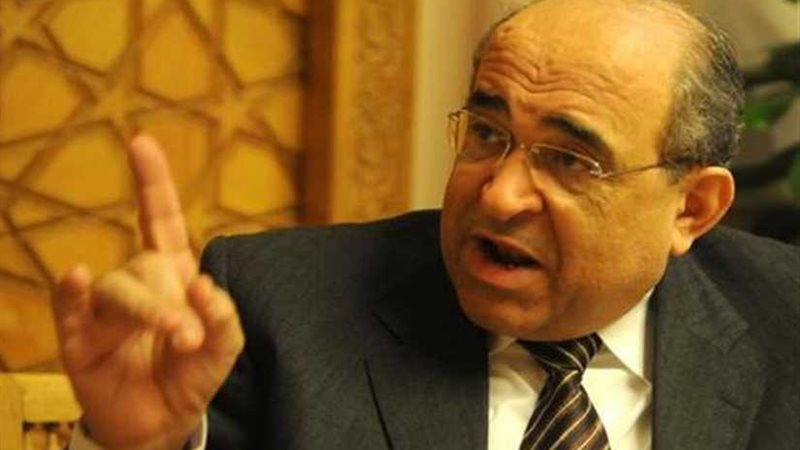 في مئوية السادات..