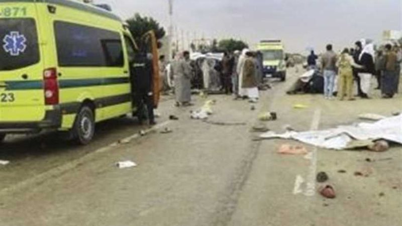 إصابة 7 إثر انقلاب