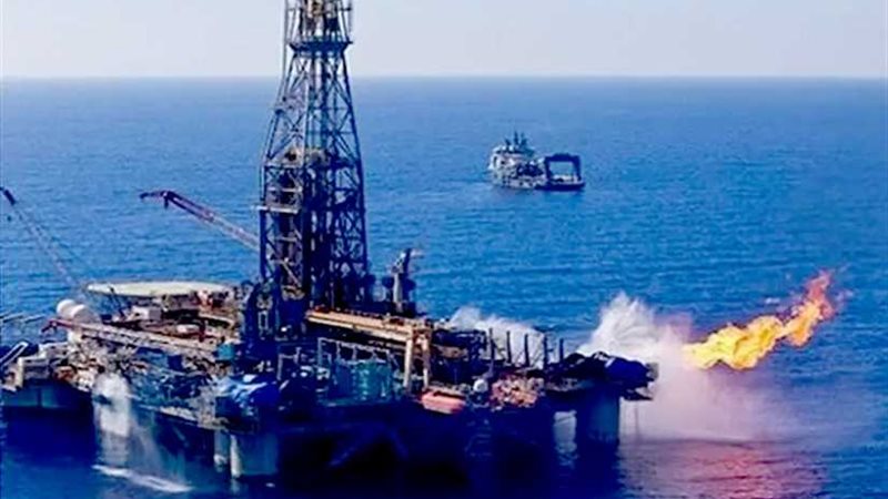 61 كشفا بقطاع البترول