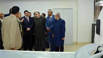 محافظ القليوبية يفتتح عددًا من المشروعات الخدمية بشبين القناطر