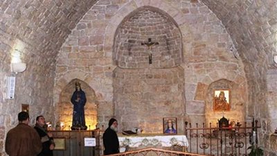 إصابة 5 على الأقل بجروح إثر هجوم على إحدى الكنائس في فيينا