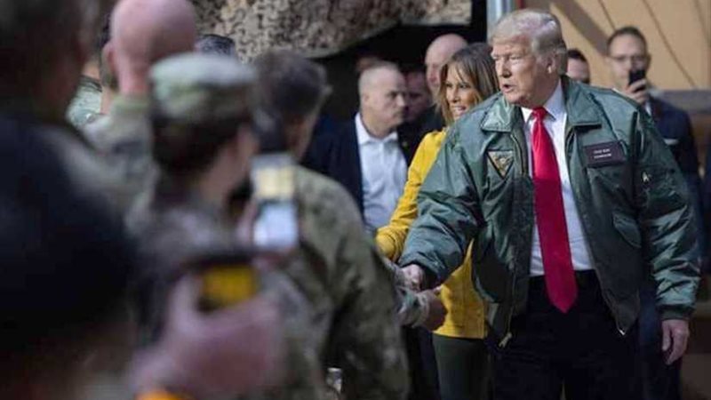 ترامب يغادر العراق..