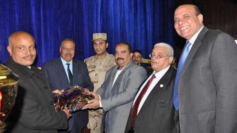 تكريم الفائزين بدوري