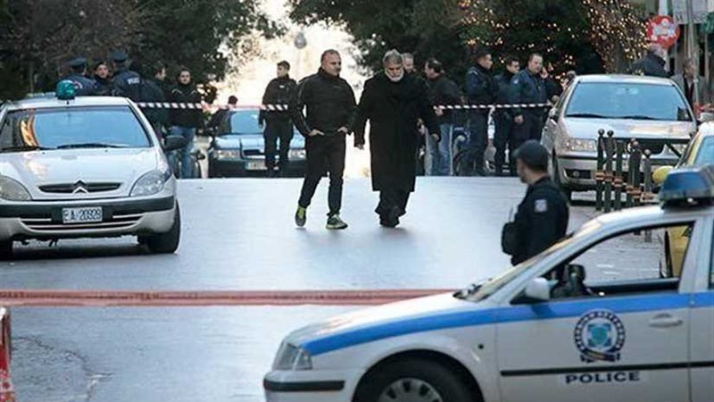 انفجار قنبلة أمام