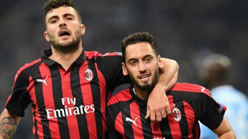 ميلان يواصل نزيف