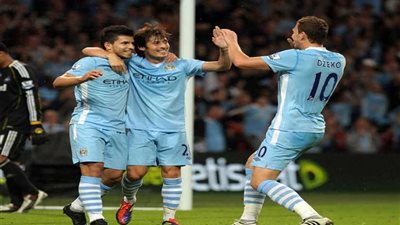 فوز قطبي مانشستر يتصدر عناوين الصحف الإنجليزية