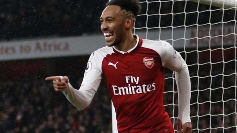 «أوباميانج» رأس حربة