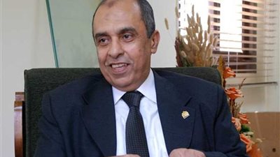 وزير الزراعة يشكل اللجنة التنسيقية للأمن الغذائي لتنظيم سوق 11 سلعة