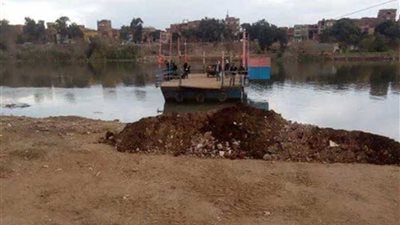 بعد سنوات من الإهمال.. «الشمع الأحمر» لمعدية الموت بـ”كفر داود“.. (صور)