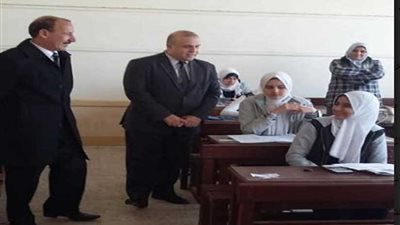 وكيل تعليم الدقهلية يتفقد مدرسة فاطمة عنان بدكرنس