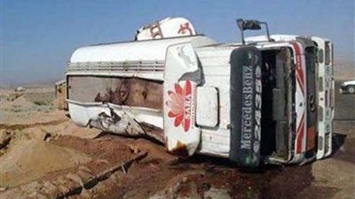 السيطرة على حادث انقلاب سيارة محملة بـ 7 أطنان بنزين بسوهاج