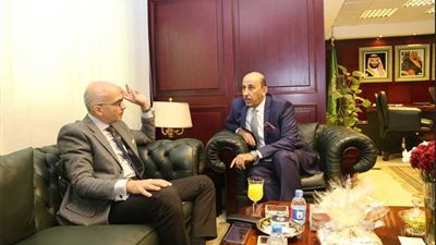 الملحق الثقافي السعودي يستقبل عميد طب أسنان عين شمس