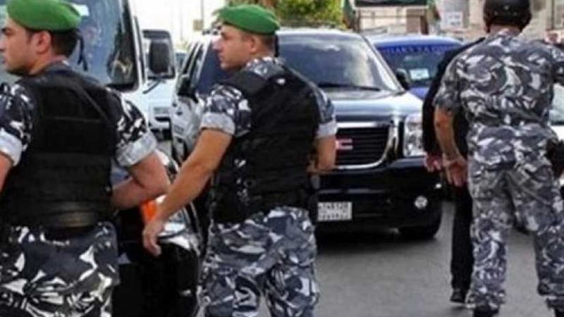 الجيش اللبناني يلقي