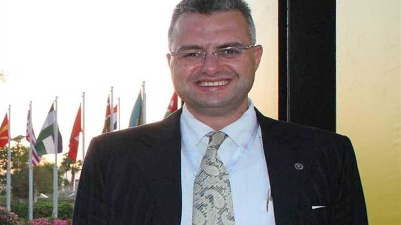 خبراء: ارتفاع الصادرات