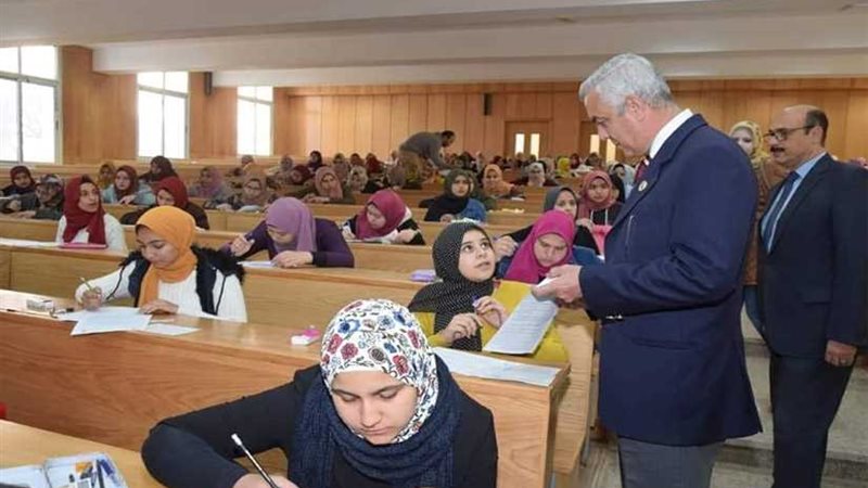 رئيس جامعة المنوفية